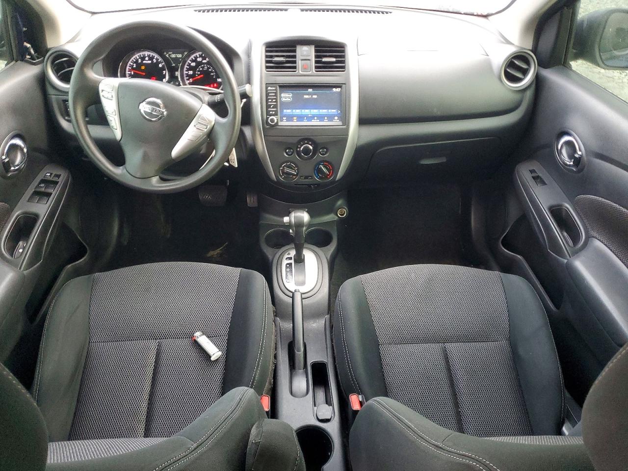 2019 NISSAN VERSA S photo 22