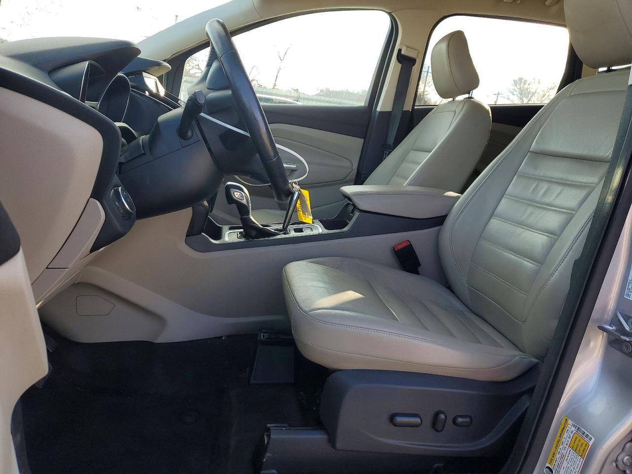 2019 FORD ESCAPE TITANIUM photo 7