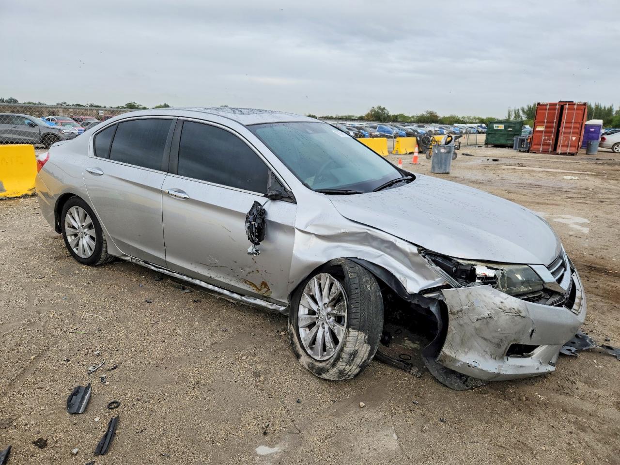 2015 HONDA ACCORD EXL photo 4
