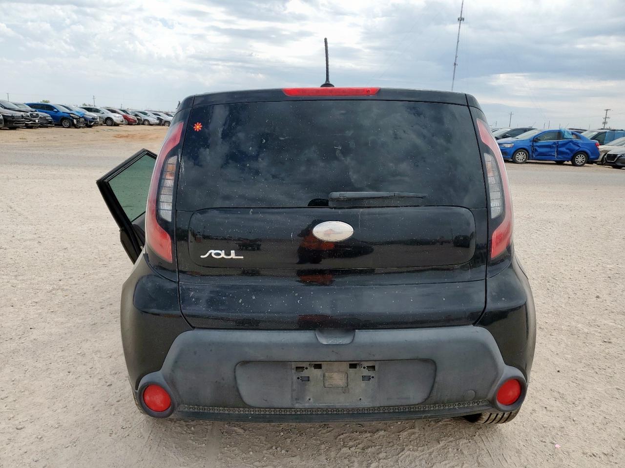 2014 KIA SOUL + photo 11