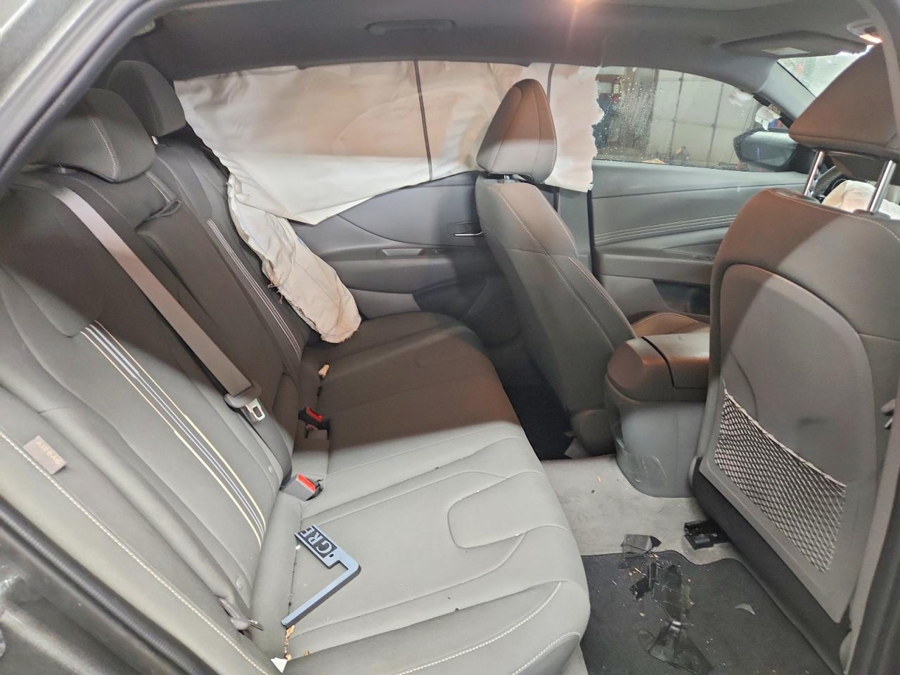 2024 HYUNDAI ELANTRA SEL photo 10