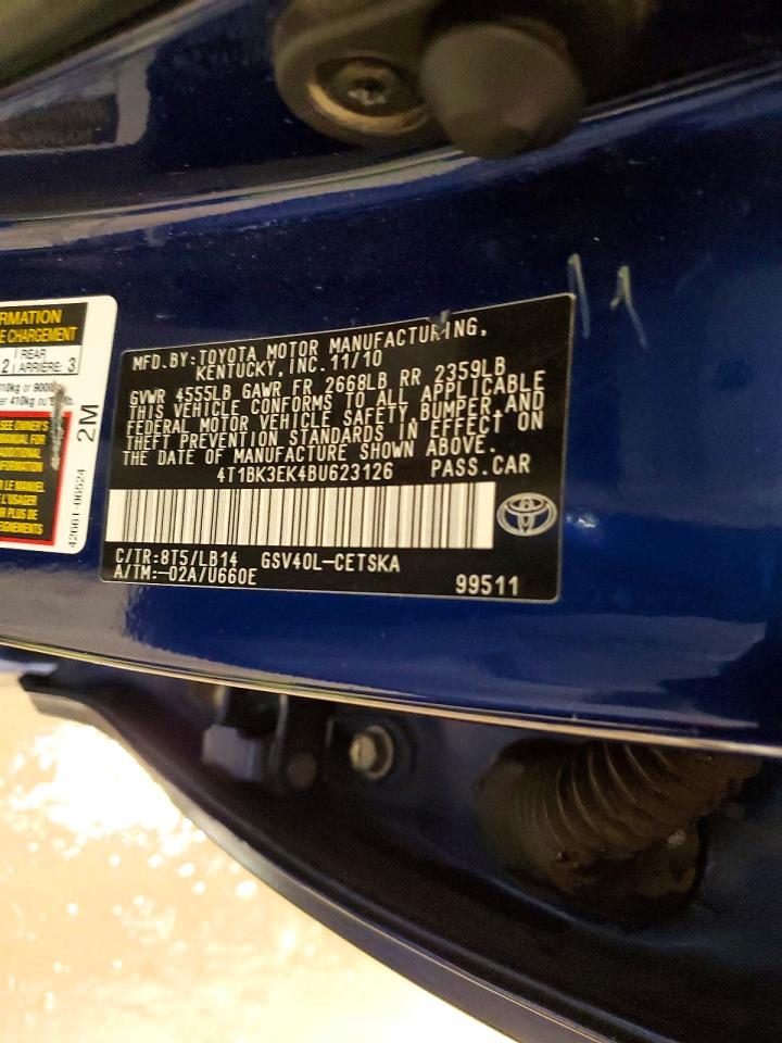2011 TOYOTA CAMRY SE photo 13