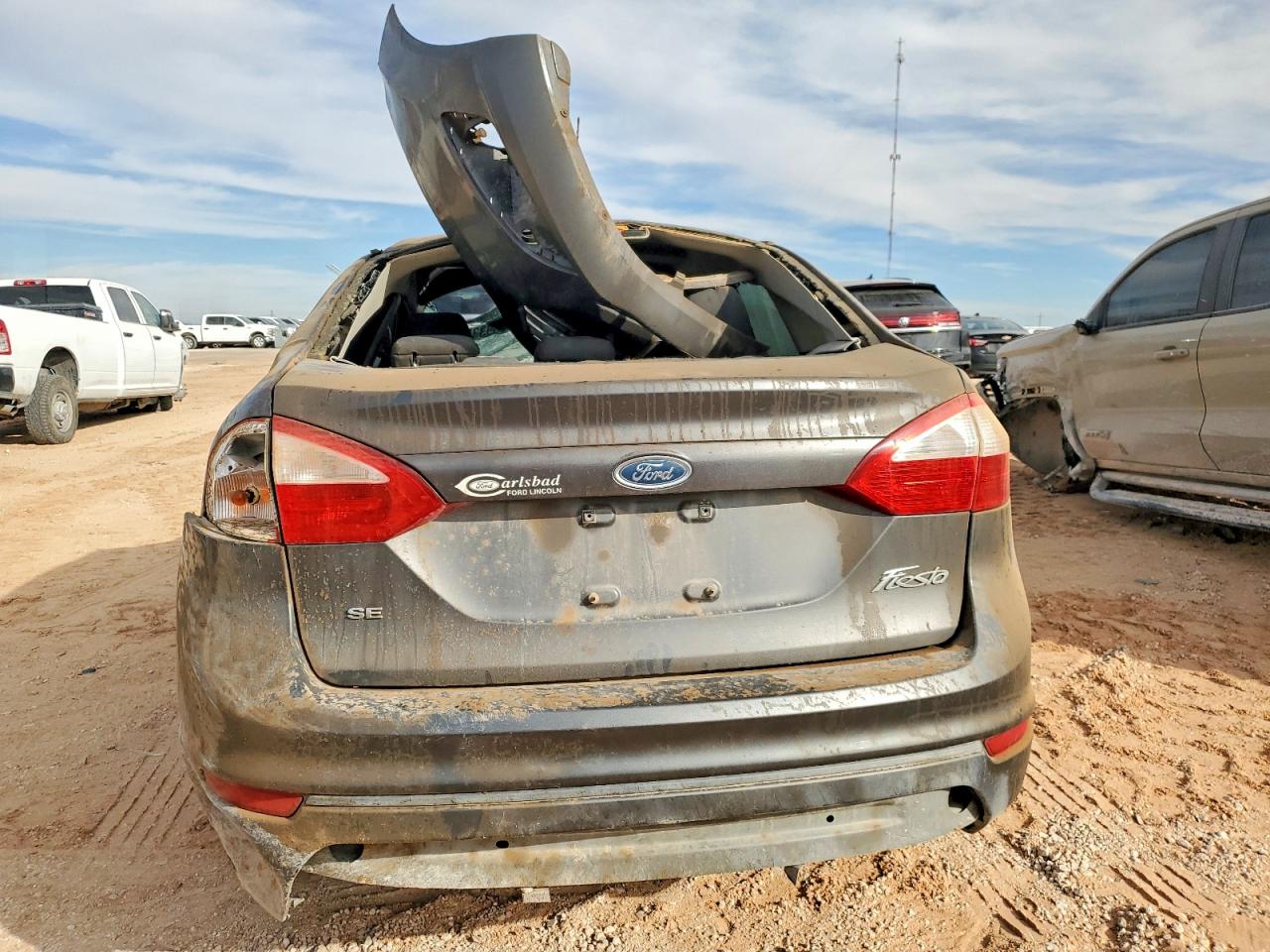 2016 FORD FIESTA SE photo 11