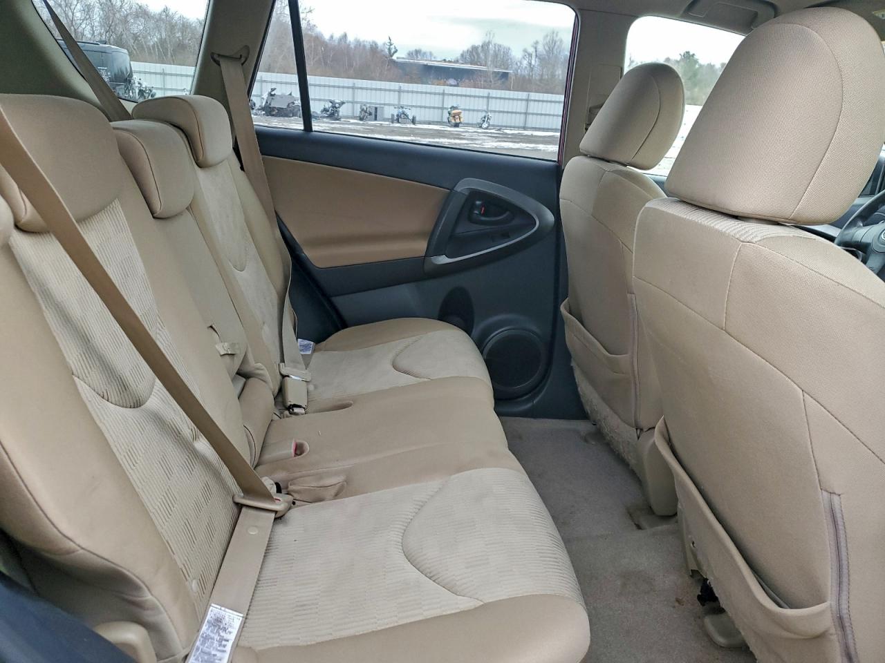 2009 TOYOTA RAV4 photo 11