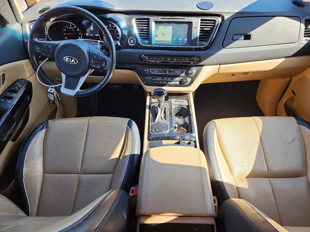 2016 KIA SEDONA SXL photo 8