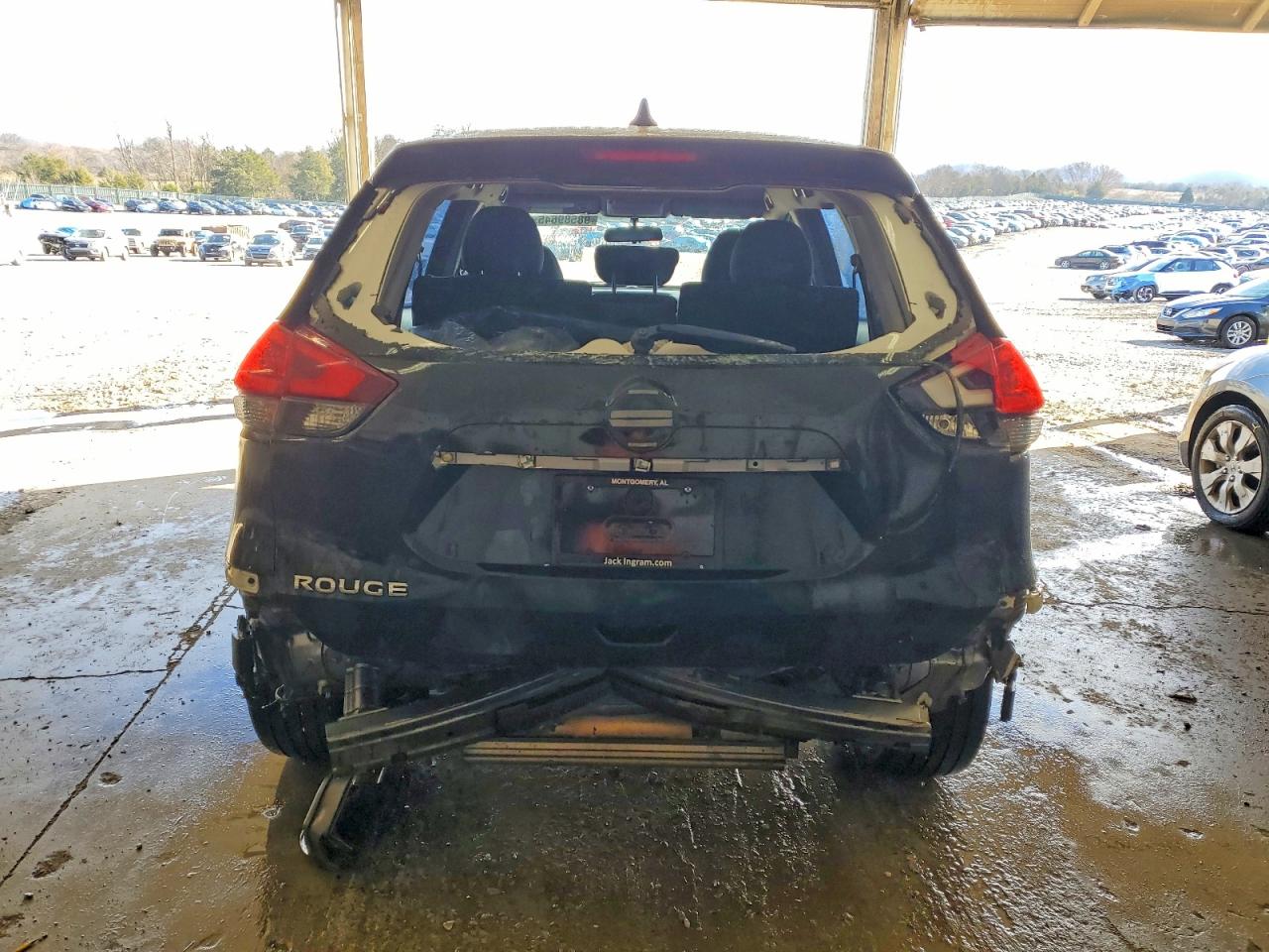 2018 NISSAN ROGUE S photo 6