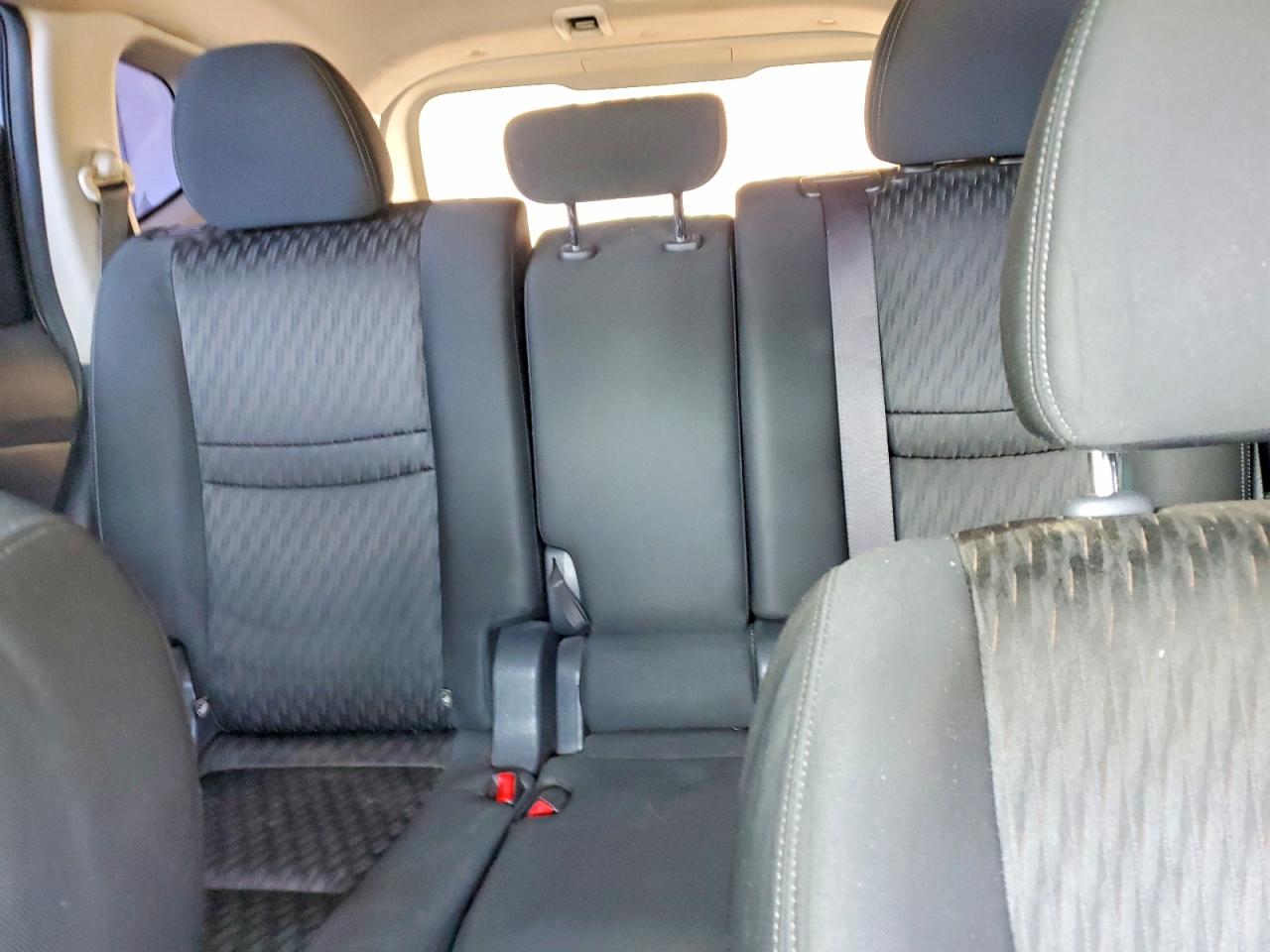 2018 NISSAN ROGUE S photo 10