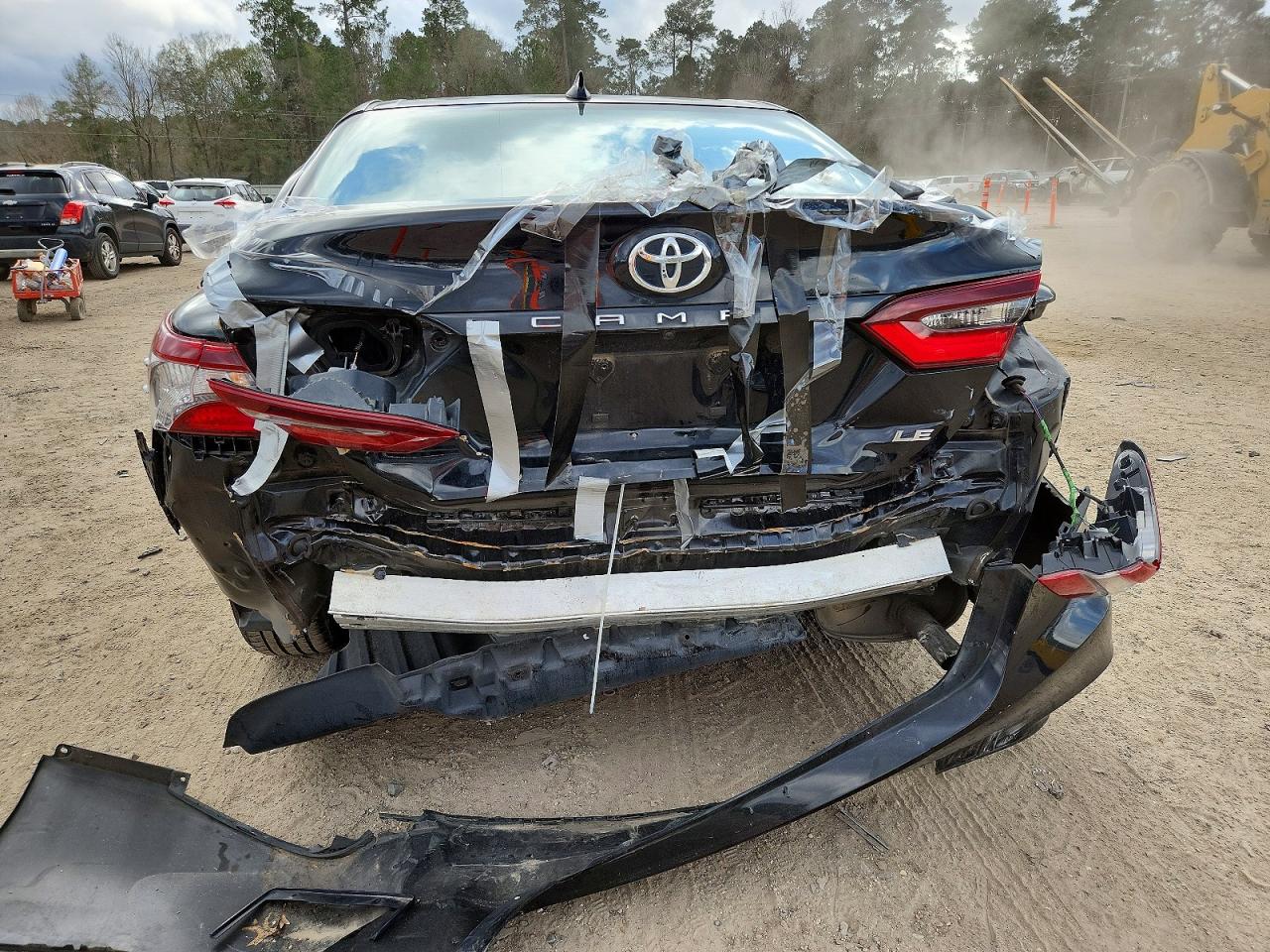 2023 TOYOTA CAMRY LE photo 16