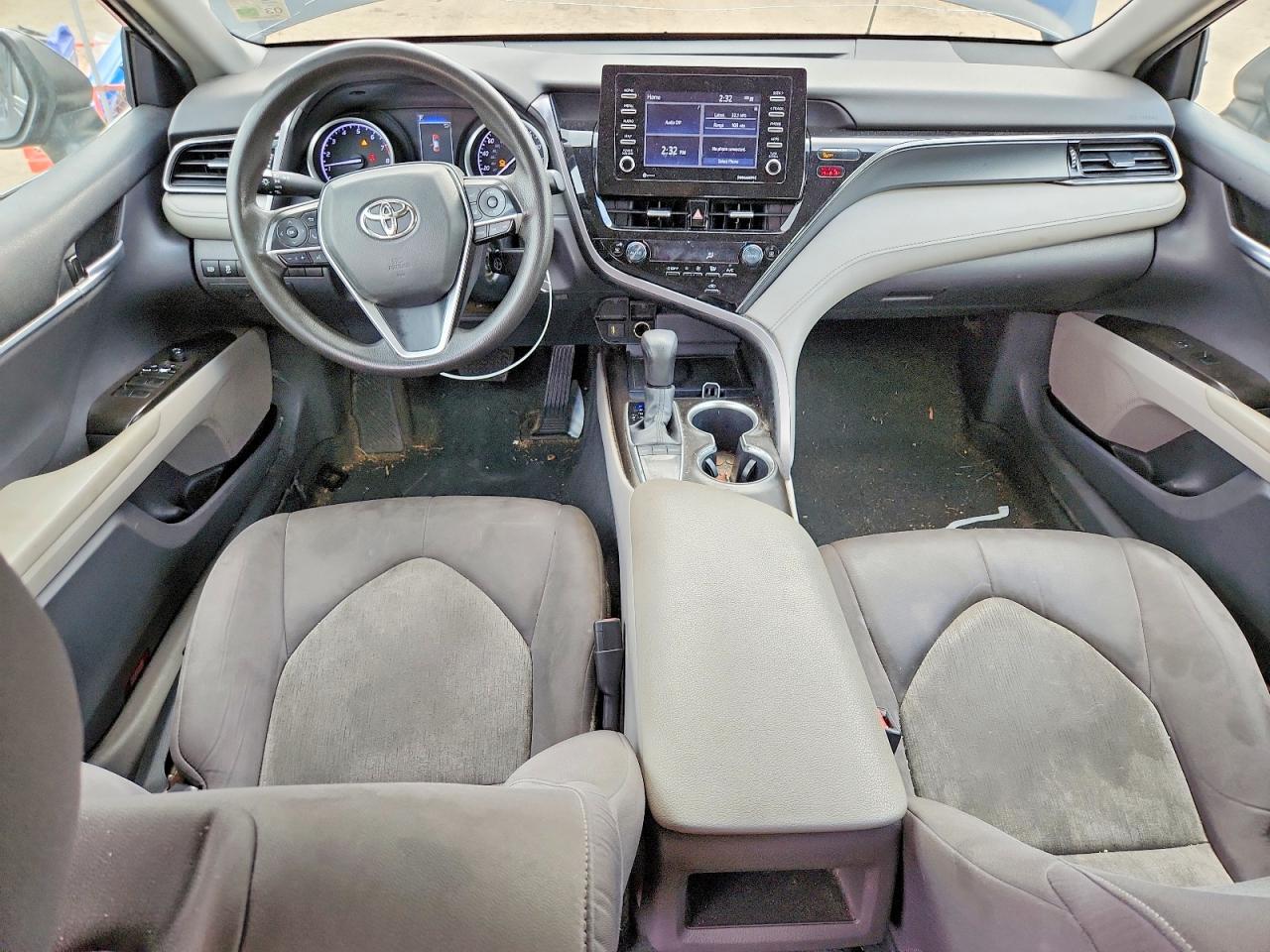 2023 TOYOTA CAMRY LE photo 22