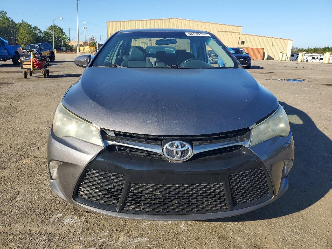 2016 TOYOTA CAMRY LE photo 5