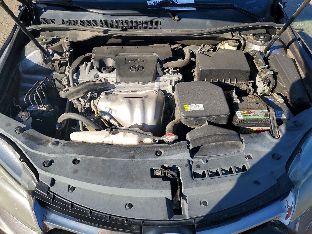 2016 TOYOTA CAMRY LE photo 11