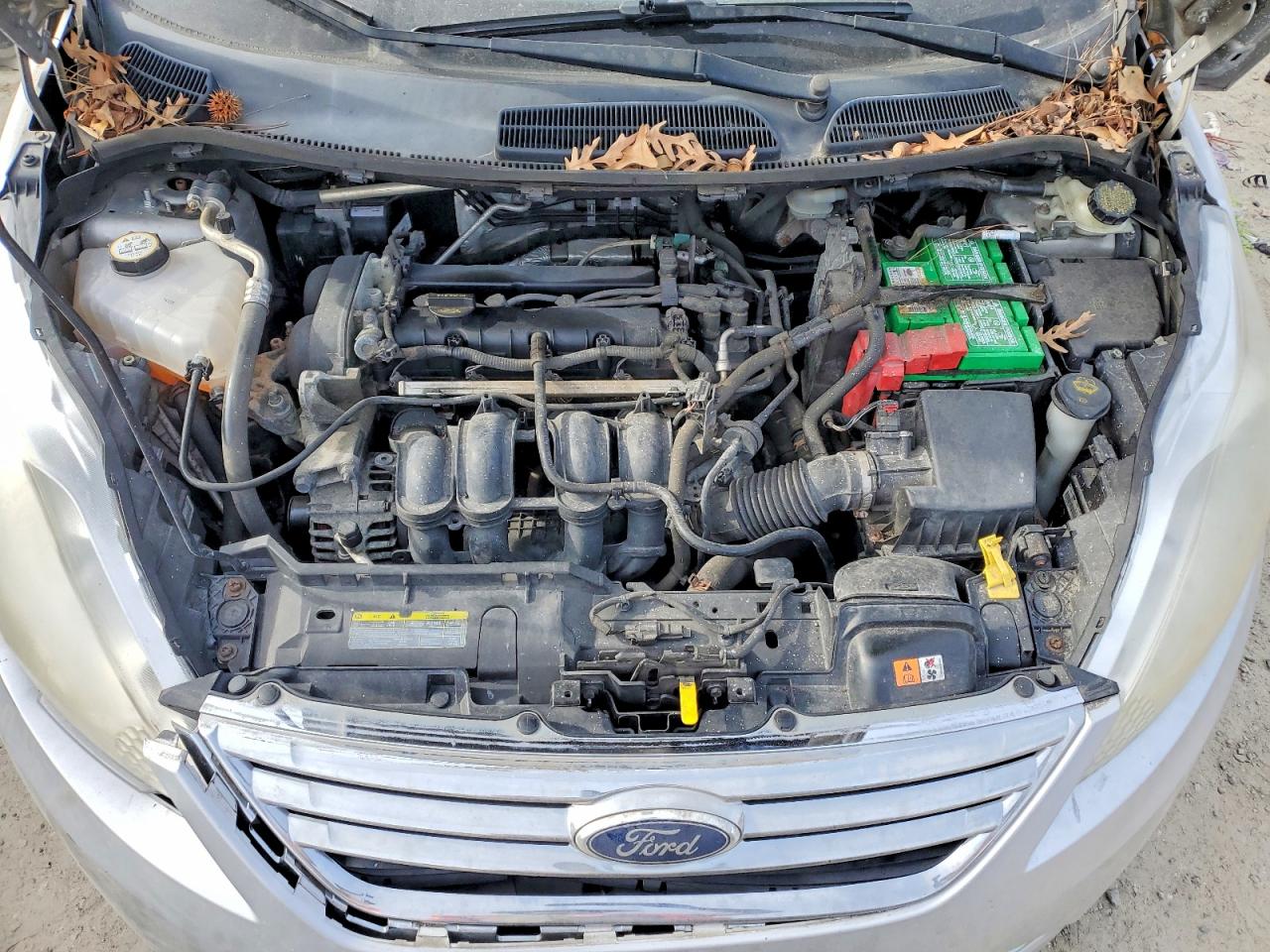 2011 FORD FIESTA SE photo 11