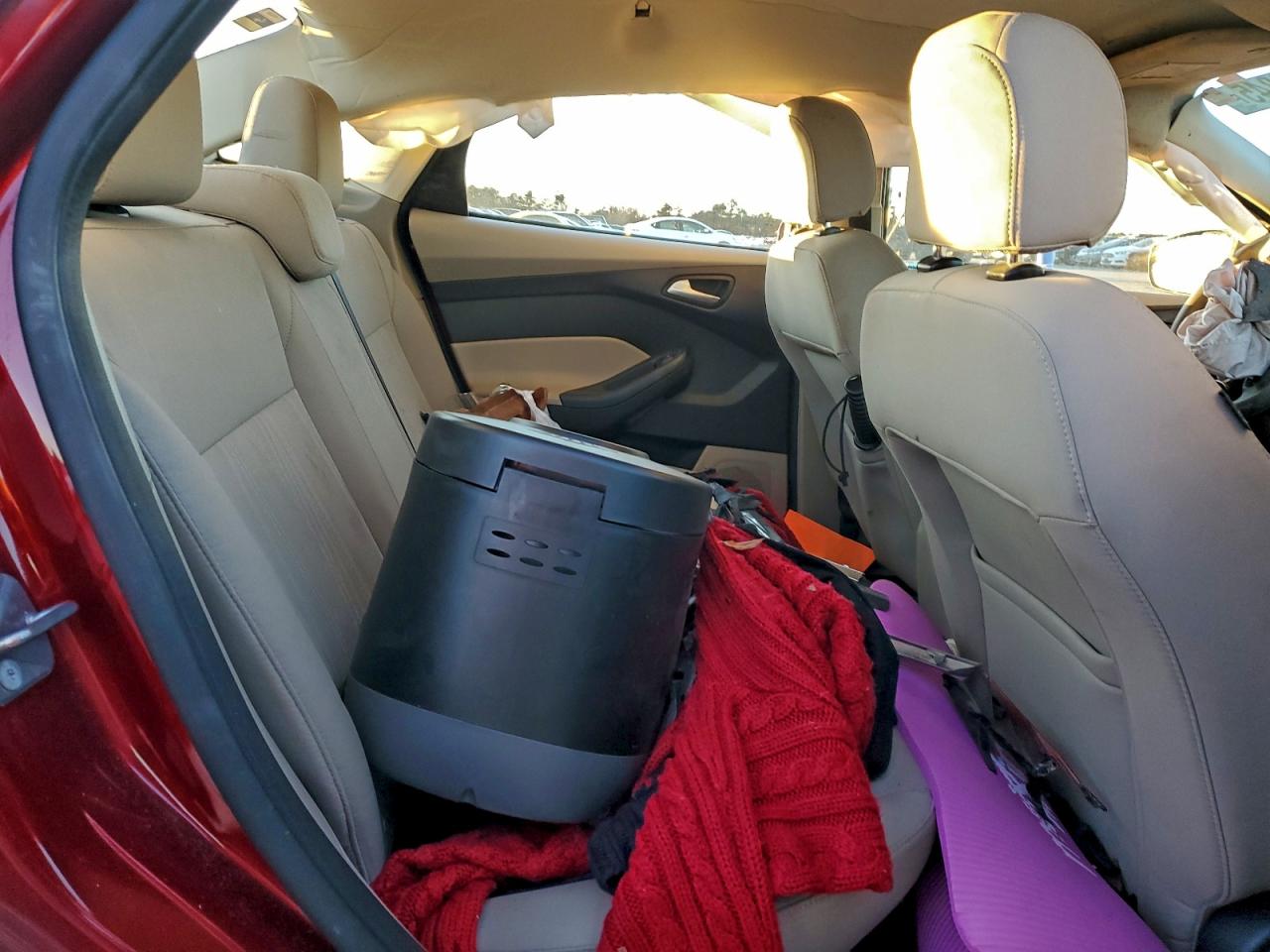 2017 FORD FOCUS SE photo 10