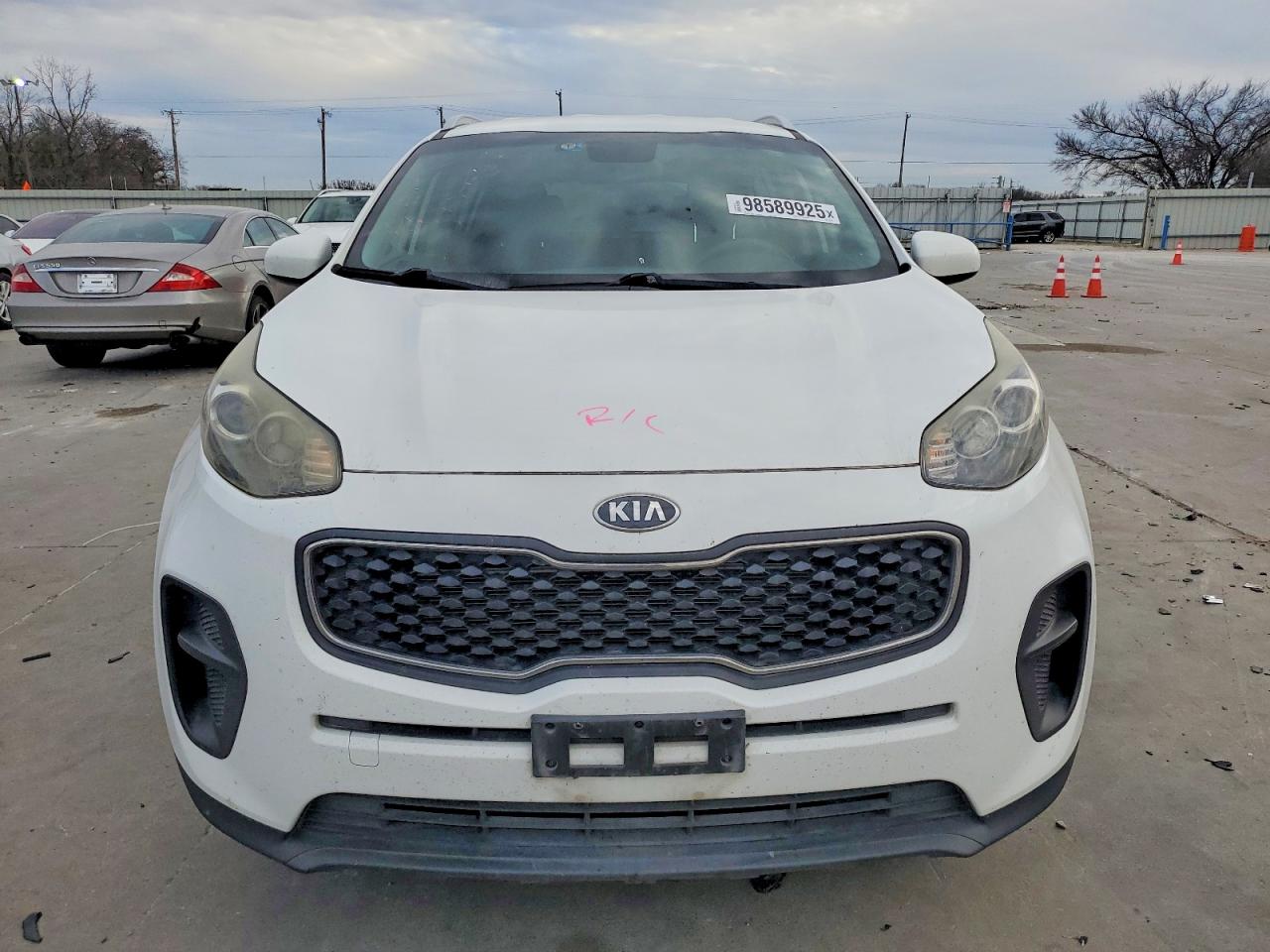 2017 KIA SPORTAGE LX photo 5