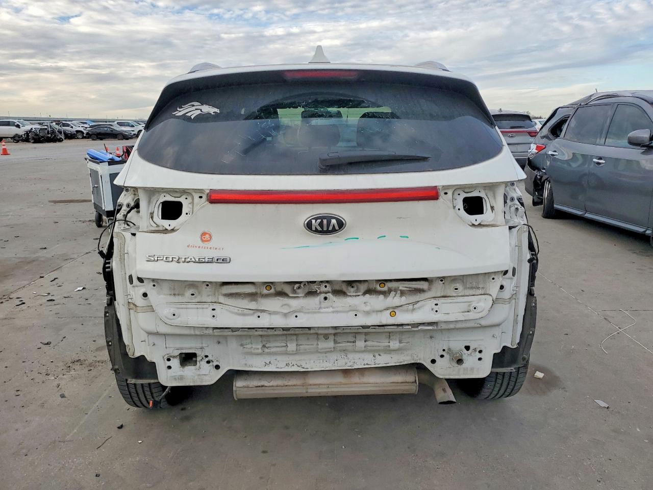 2017 KIA SPORTAGE LX photo 6