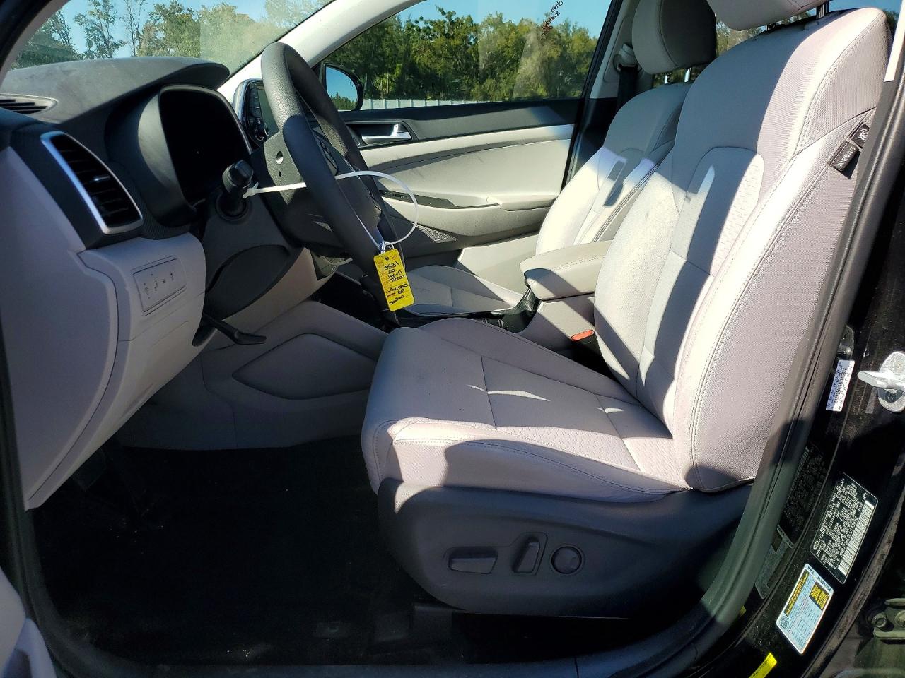 2020 HYUNDAI TUCSON SEL photo 13
