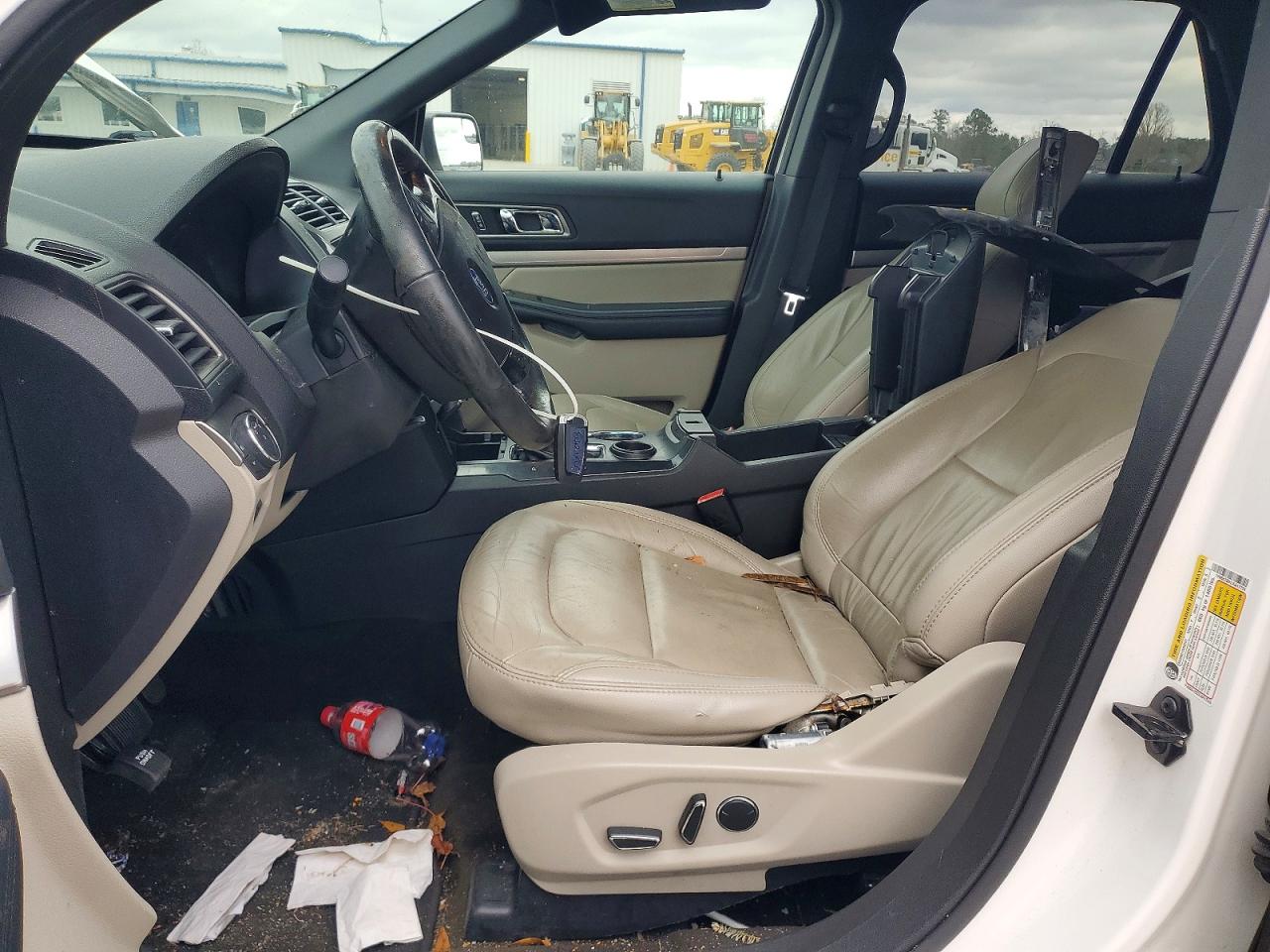 2018 FORD EXPLORER XLT photo 7