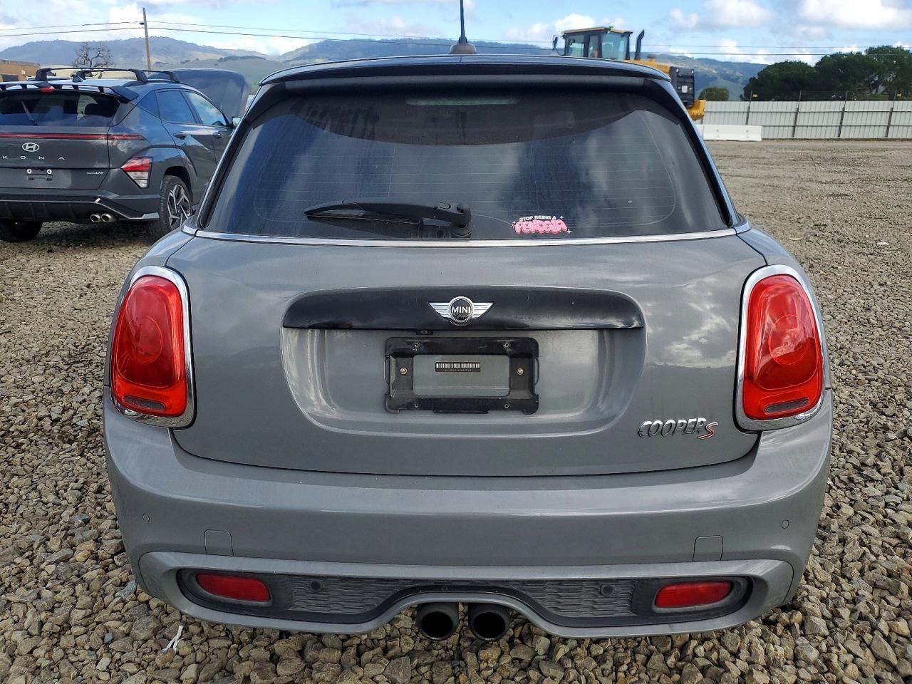 2016 MINI COOPER S photo 6