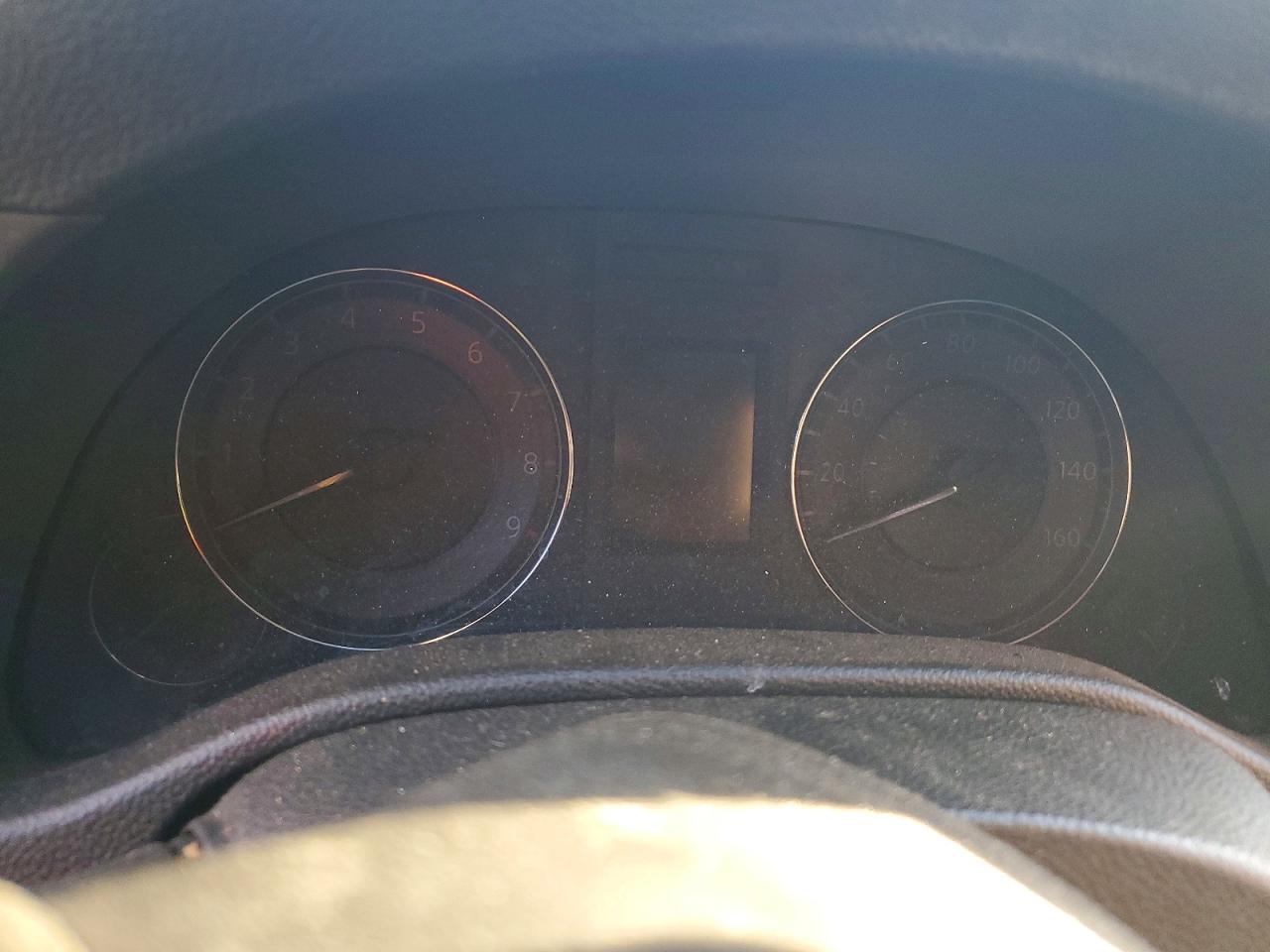 2013 INFINITI G37 photo 9