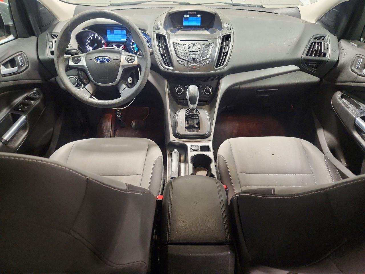 2015 FORD ESCAPE SE photo 8