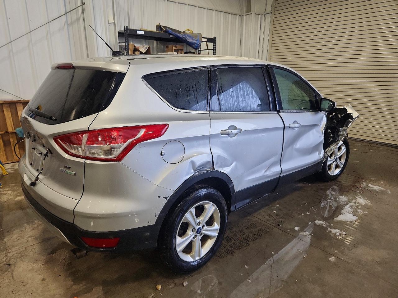 2015 FORD ESCAPE SE photo 3