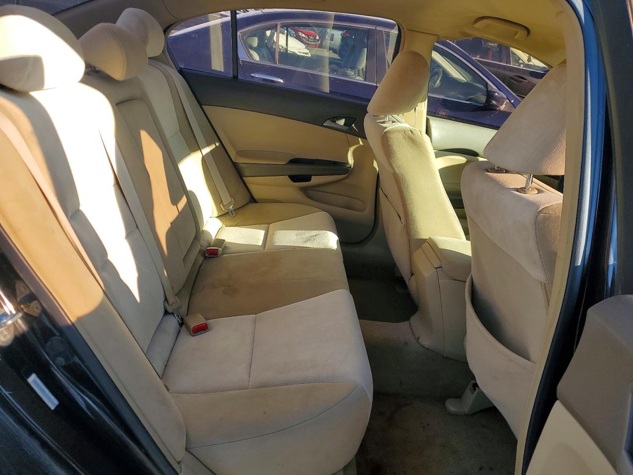 2009 HONDA ACCORD LX photo 10