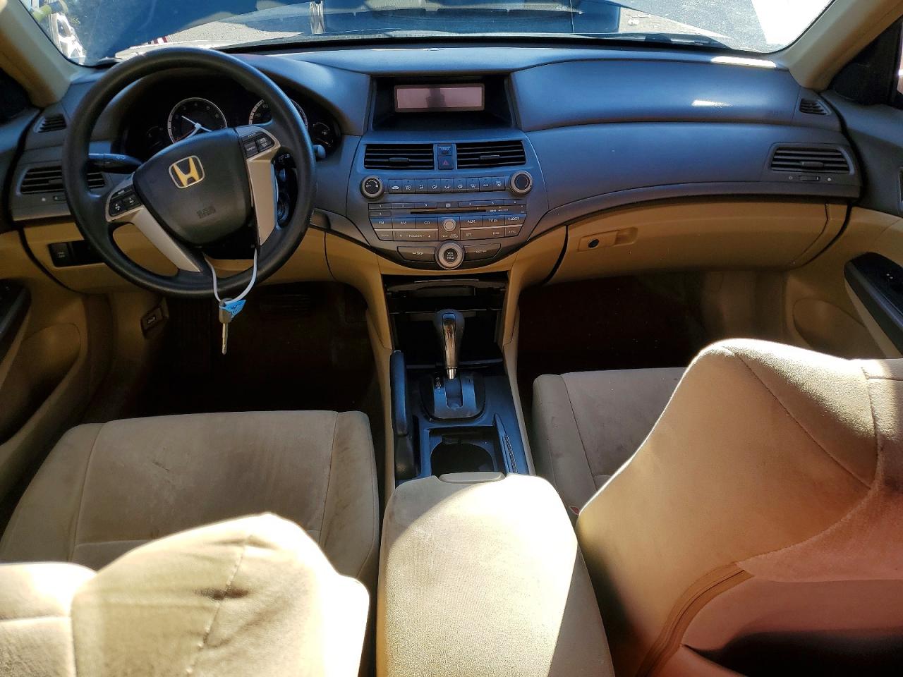 2009 HONDA ACCORD LX photo 8