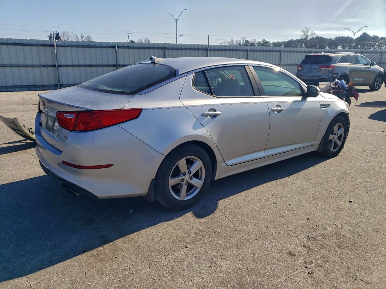 2015 KIA OPTIMA LX photo 3