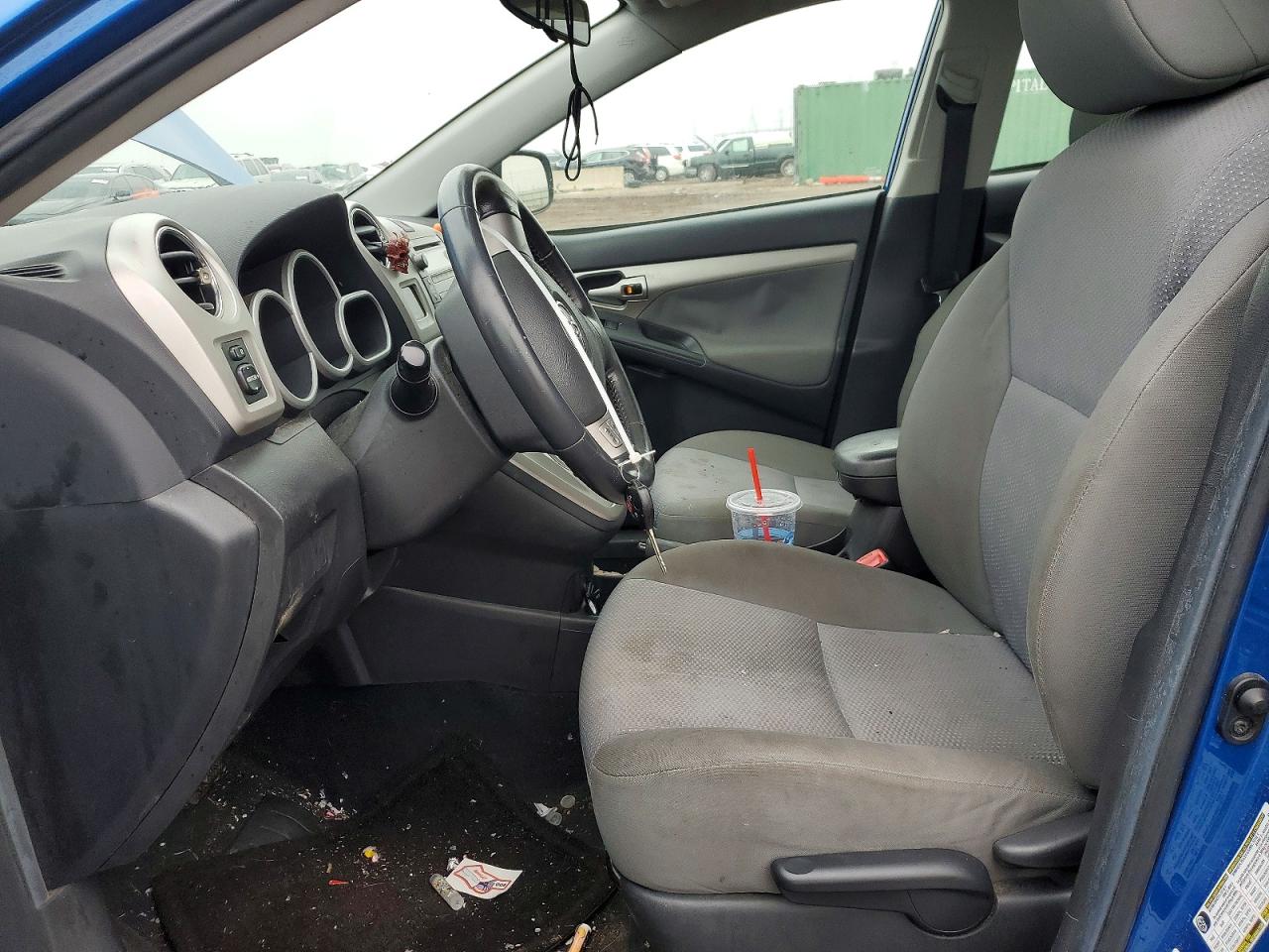 2009 TOYOTA COROLLA MATRIX S photo 7