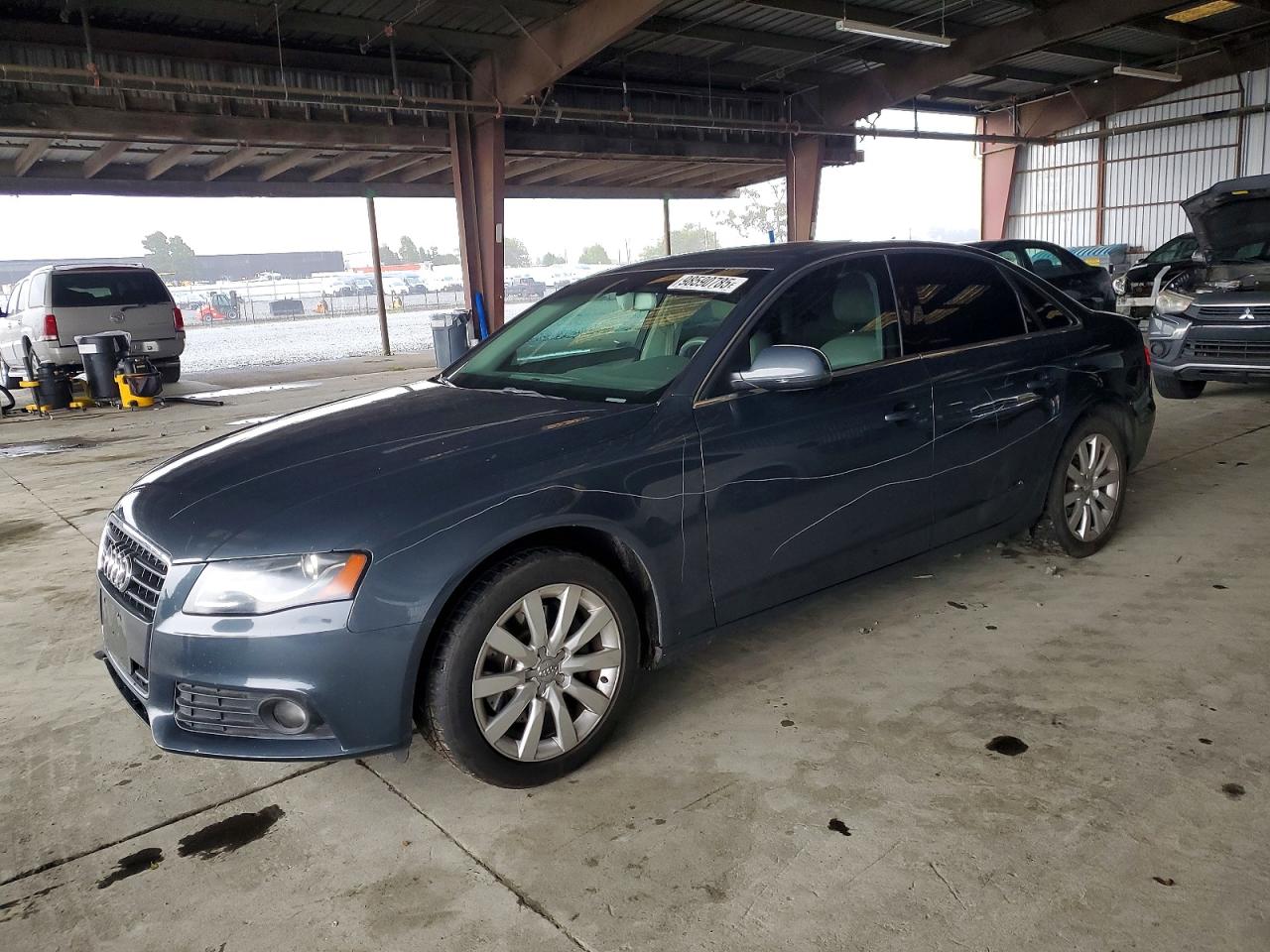 2010 AUDI A4