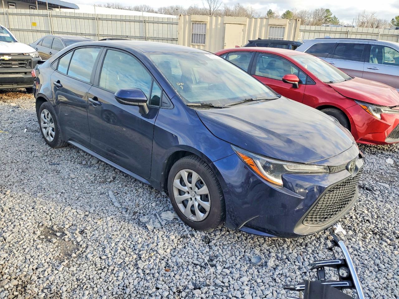 2022 TOYOTA COROLLA LE photo 4
