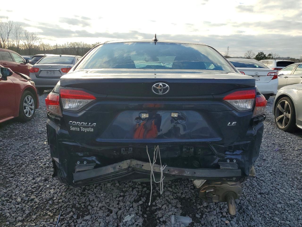 2022 TOYOTA COROLLA LE photo 6