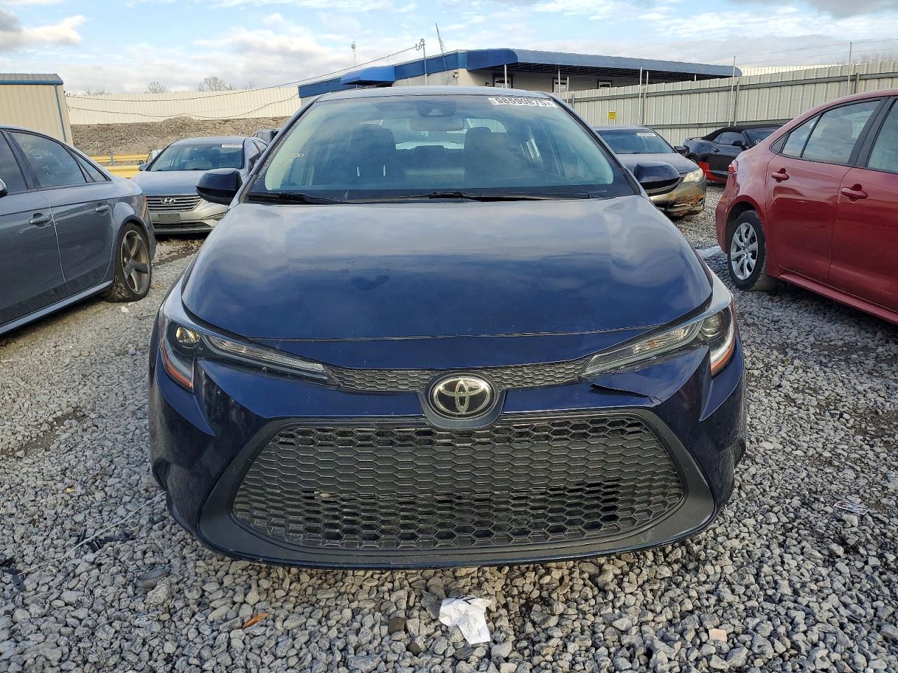 2022 TOYOTA COROLLA LE photo 5