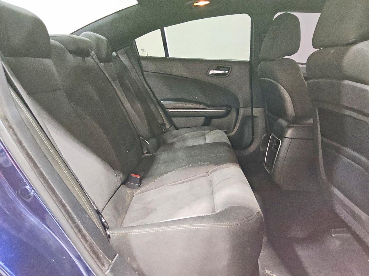 2015 DODGE CHARGER SE photo 10