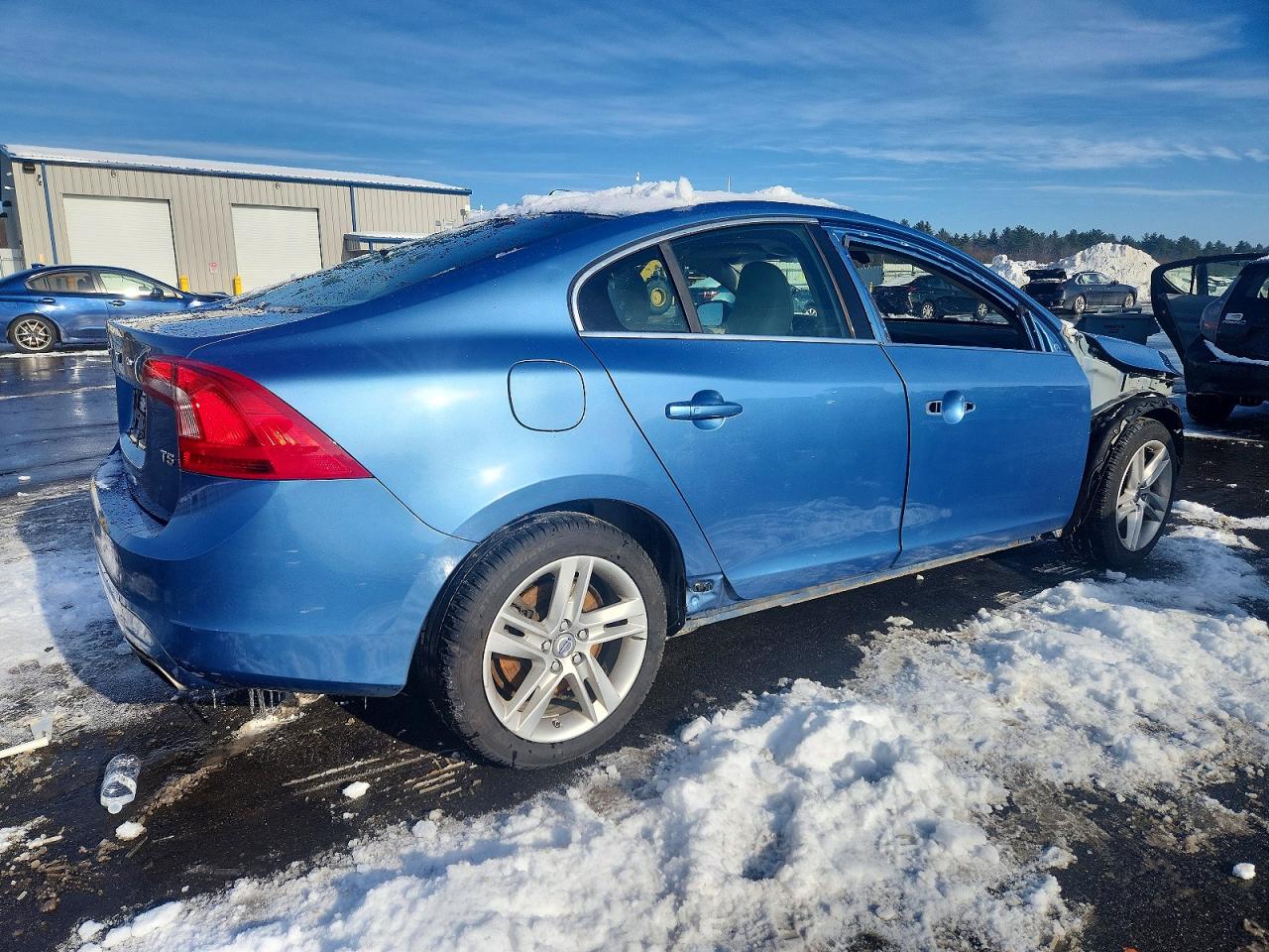 2014 VOLVO S60 T5 photo 3