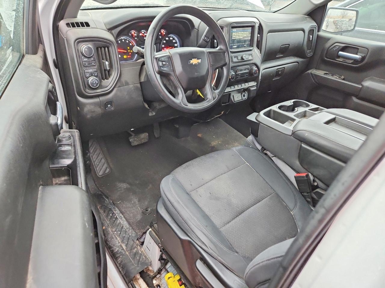 2019 CHEVROLET SILVERADO K1500 photo 8