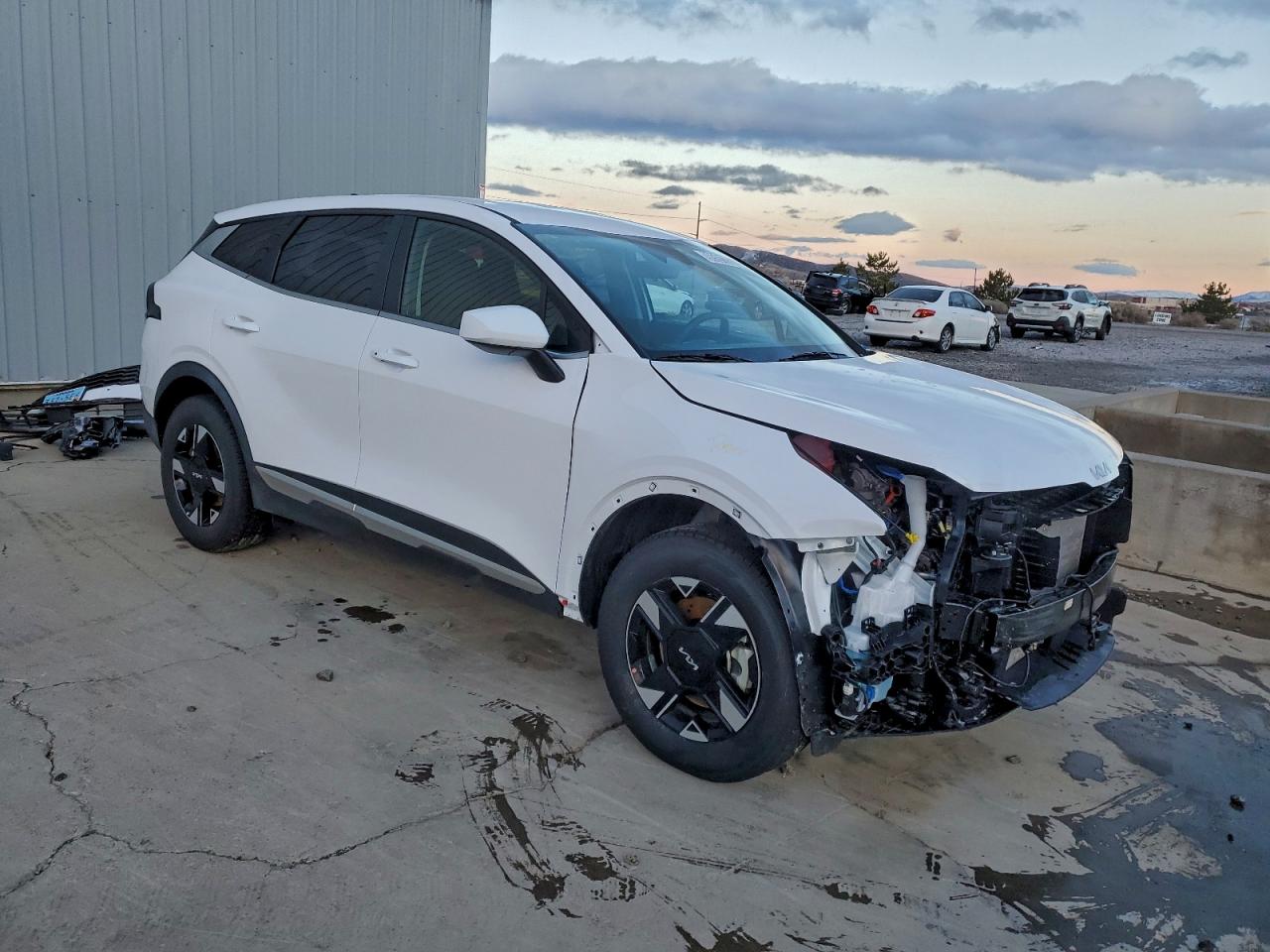 2026 KIA SPORTAGE LX photo 4