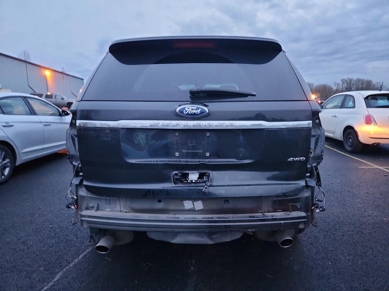 2013 FORD EXPLORER photo 6