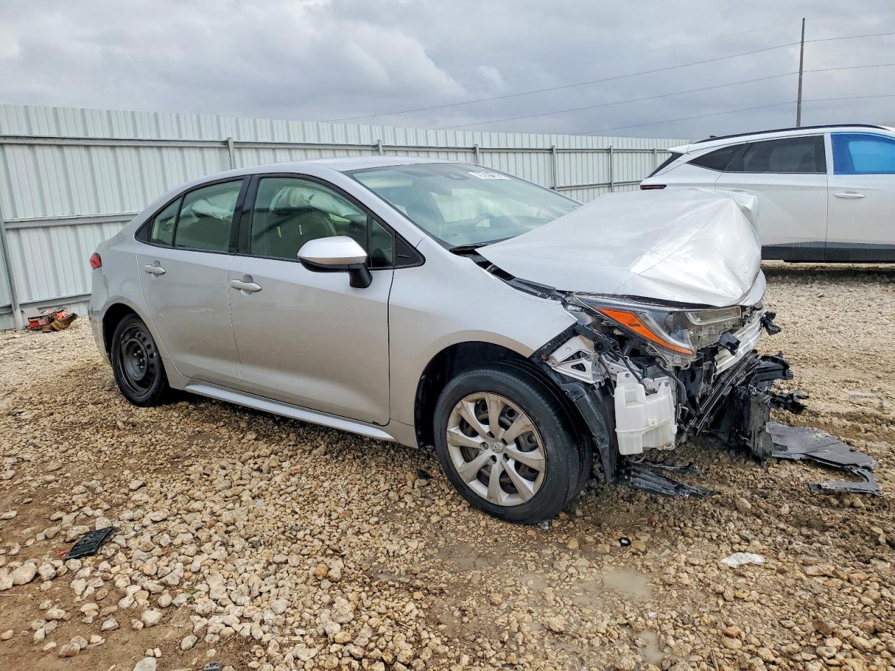 2021 TOYOTA COROLLA LE photo 10