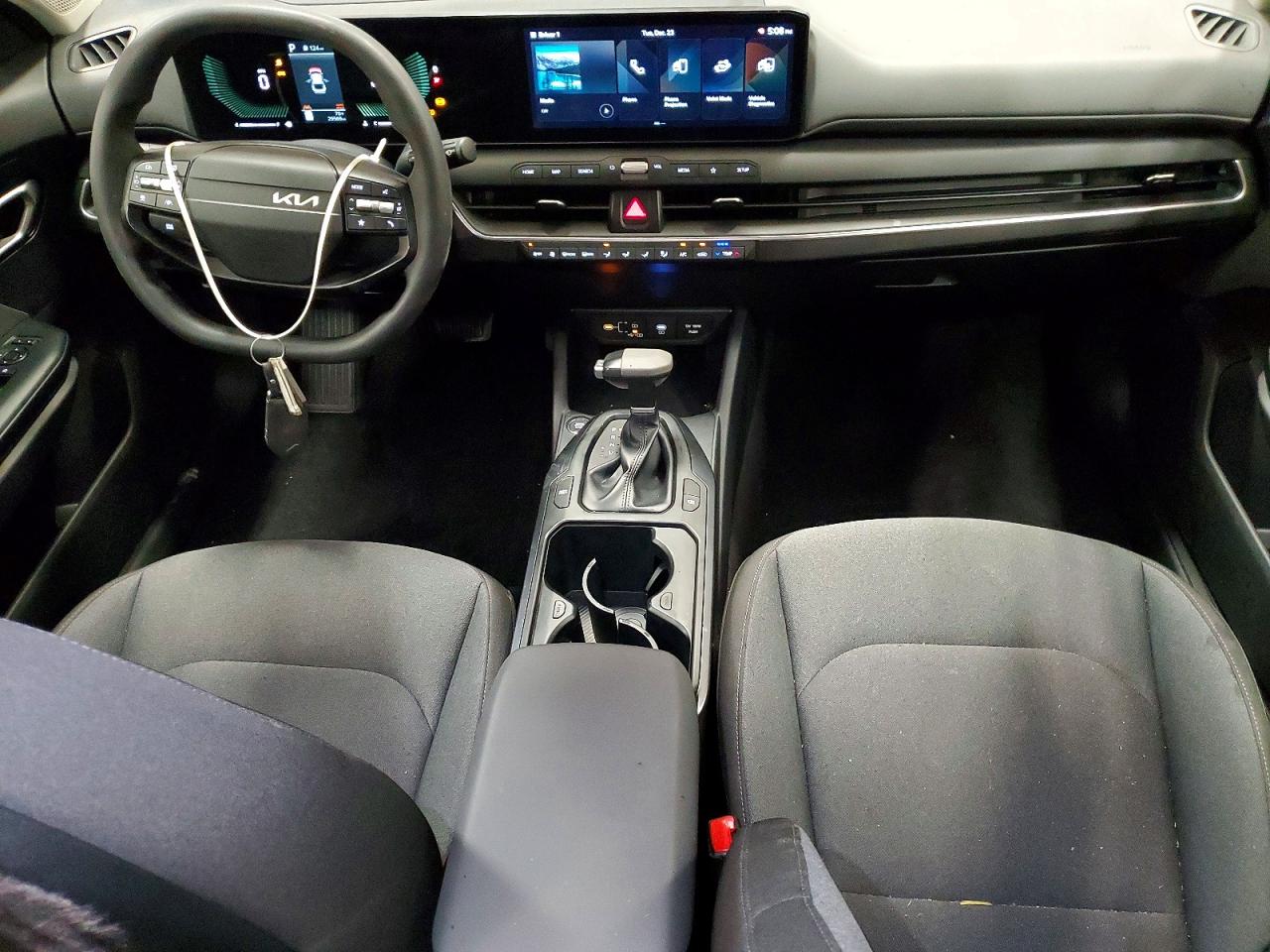 2025 KIA K4 LX photo 8