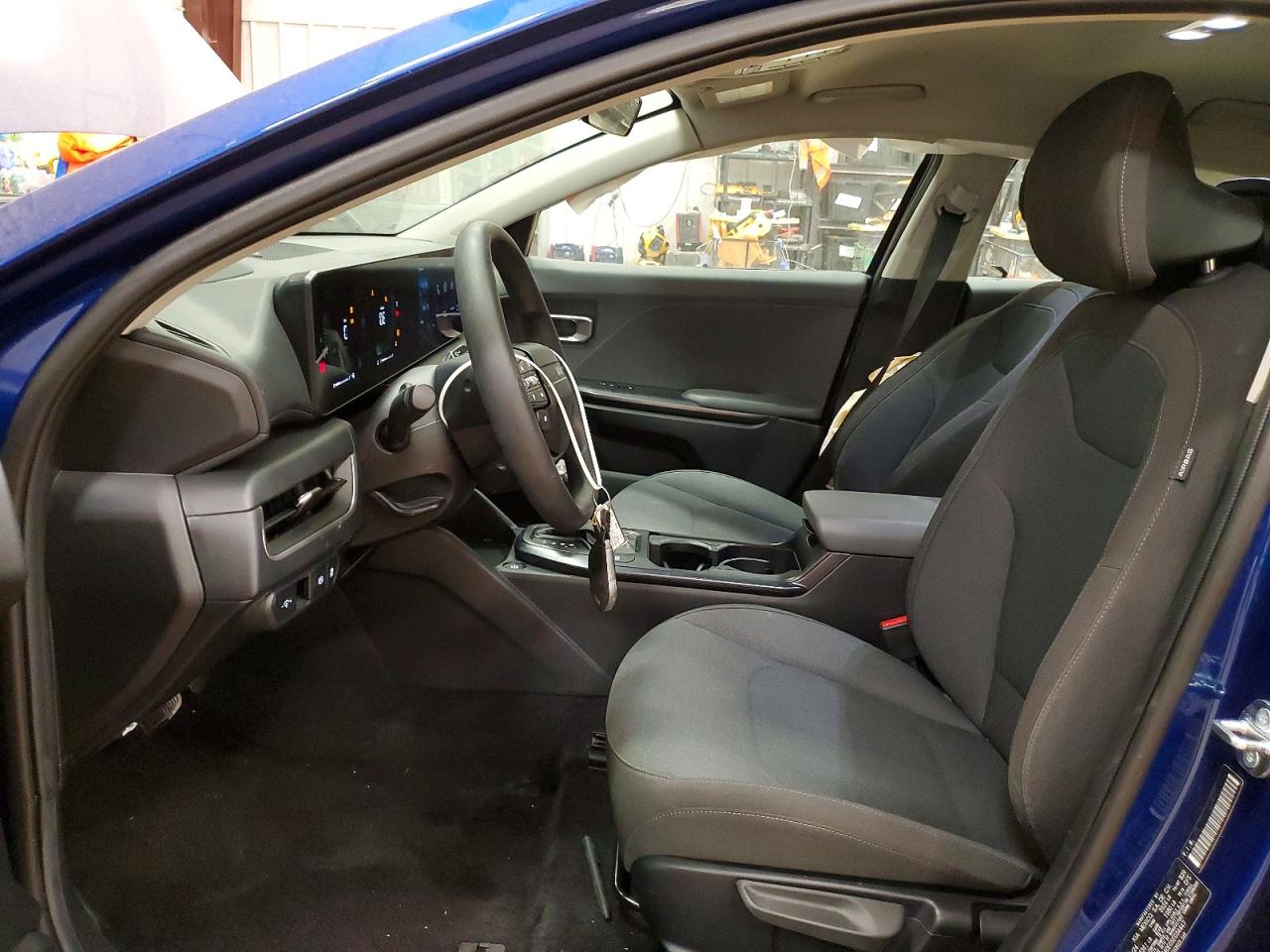 2025 KIA K4 LX photo 7