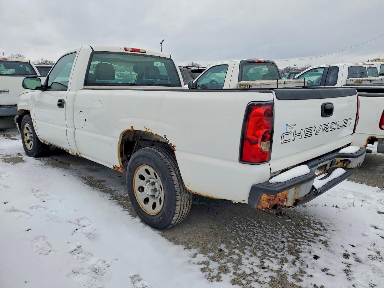 2006 CHEVROLET SILVERADO C1500 photo 4