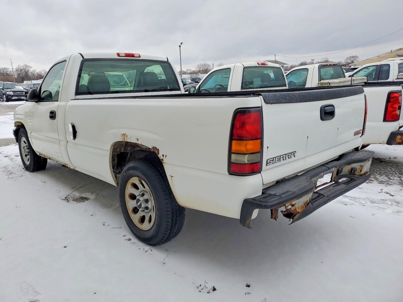 2006 GMC NEW SIERRA C1500 photo 4