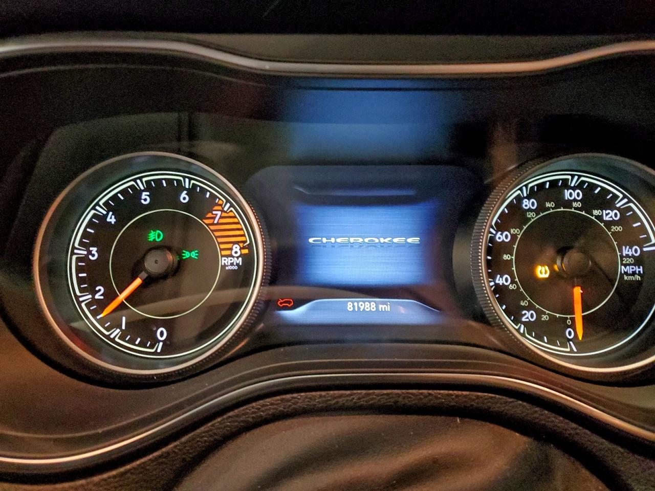 2019 JEEP CHEROKEE TRAILHAWK photo 9