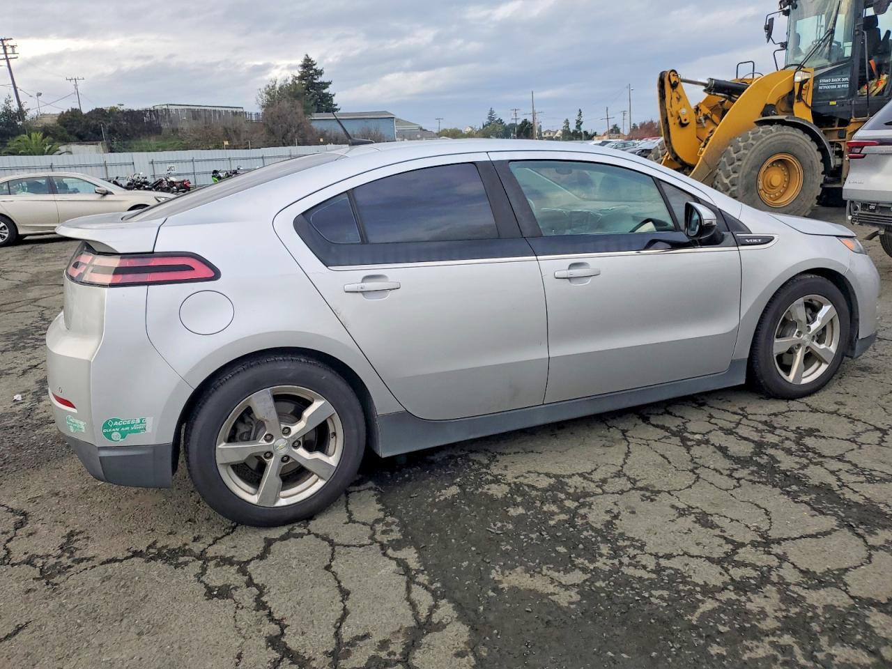 2013 CHEVROLET VOLT photo 3