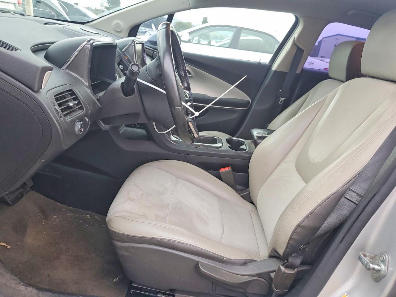 2013 CHEVROLET VOLT photo 7