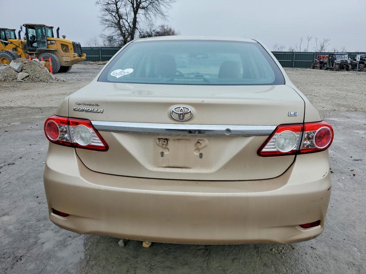 2012 TOYOTA COROLLA BASE photo 11