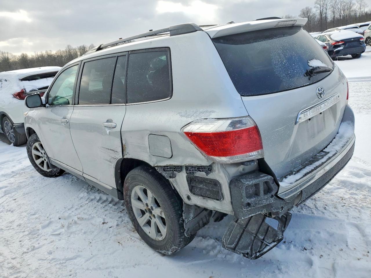 2012 TOYOTA HIGHLANDER BASE photo 2