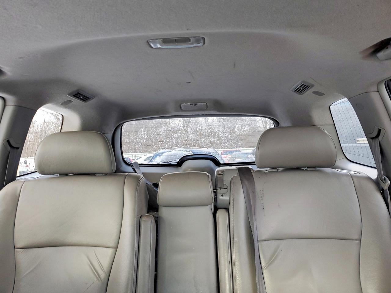 2012 TOYOTA HIGHLANDER BASE photo 10