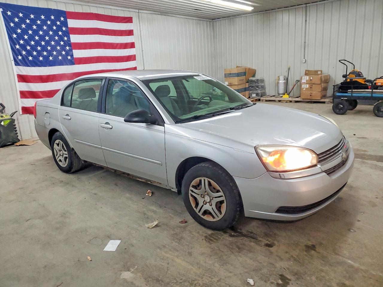 2004 CHEVROLET MALIBU photo 4